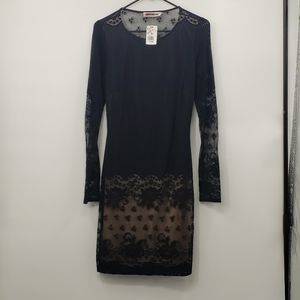 NWT   OPEN BACK LACE DRESS